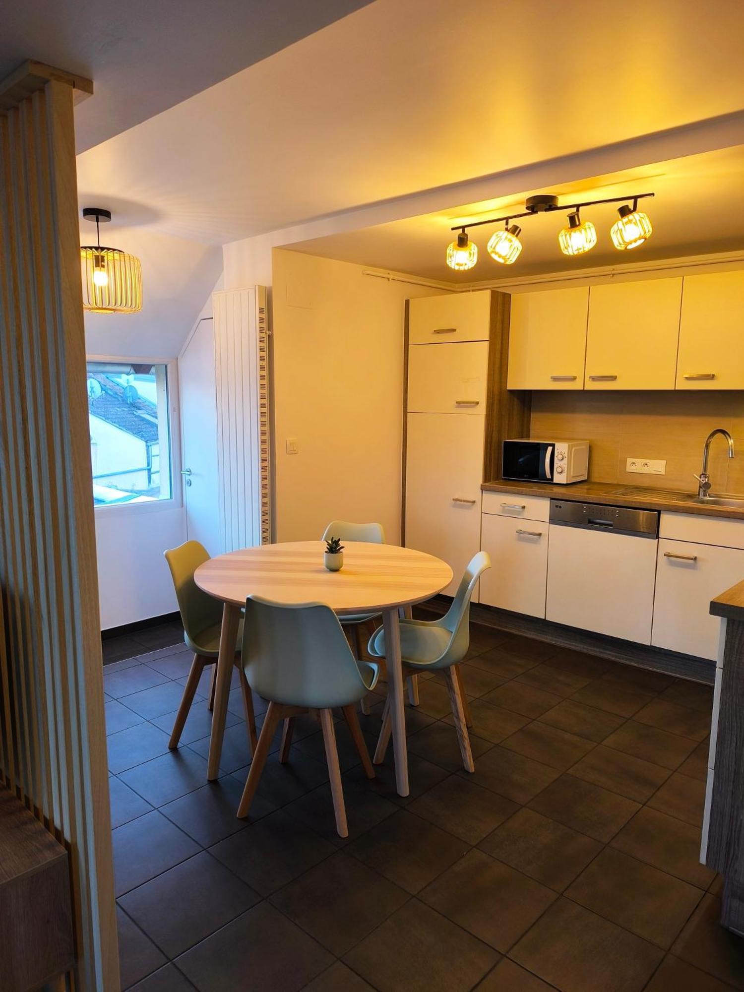 Apartamento Duplex Moderne A 10 Minutes De Colmar Wintzenheim Exterior foto